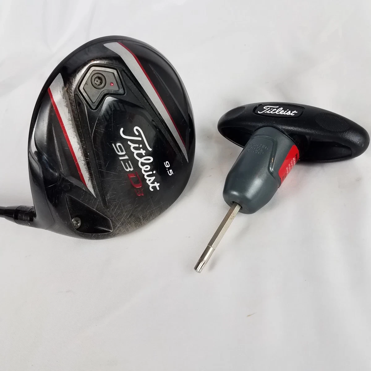 Titleist 913 D3 Driver 9.5 RH with Tool / Phenom 70 3.2 Stiff Graphite Shaft