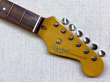 Originale Fender Squier Strat stile anni 60 PICCOLA PALETTA COLORATA collo classico vibrante