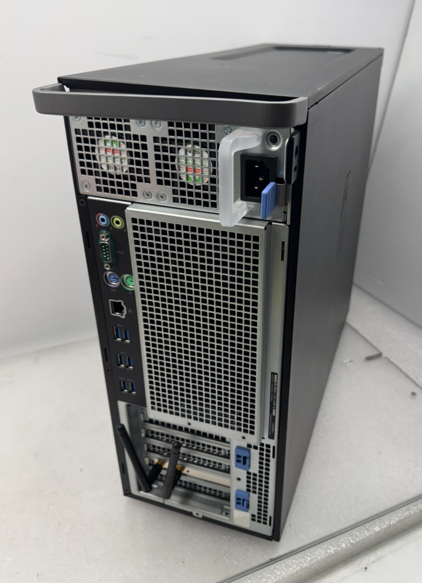 Dell Precision T5820 intel Xeon W-2235@3.8G 32GB RAM 256GB SSD R5