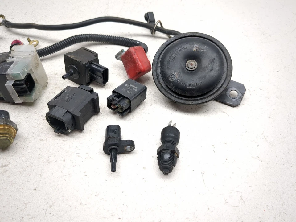 05-09 Juego de relés Suzuki Boulevard C50 VL800 soporte arranque batería punta Foto 3 de 4