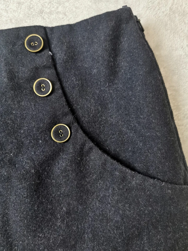 Laura Ashley pencil casual Navy wool pocket skirt size 20 - Image 2 of 4
