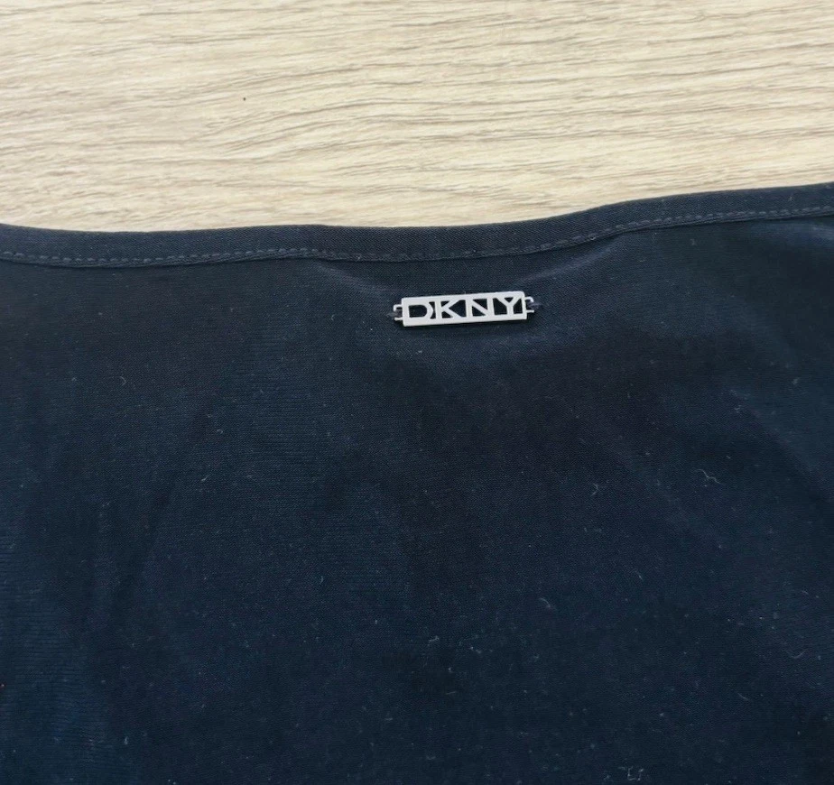 DKNY Women’s Elegant Black Mesh Long Sleeve Top Size L - Image 4 of 4