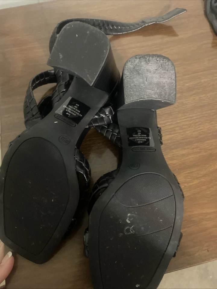 Zapatos de vestir negros con punta abierta con dos 1/2 pulgadas de curación y suela de goma talla 8 1/2 Foto 4 de 4