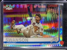 Swanson, Dansby - 2019 Topps Chrome - Prism Refractor
