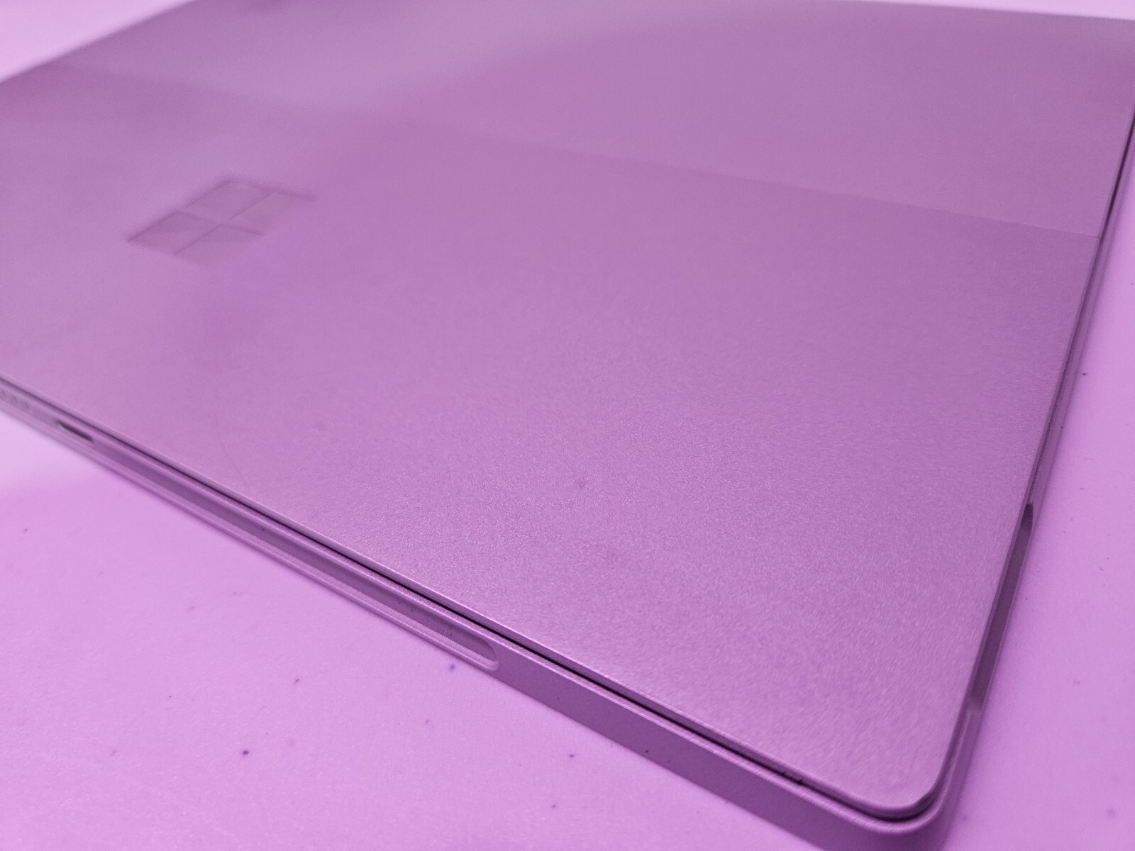 Microsoft Surface Pro 5 512GB SSD Core i77660U 2.5GHz 16GB WiFi 12.3