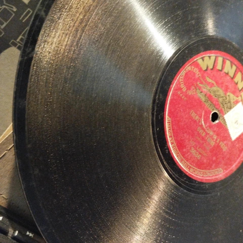 Jay Laurier – There's A Cow In A Field Over There - Winner 1922 - 78rpm Foto 4 de 4