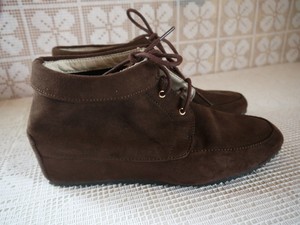 american eagle suede booties