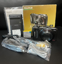 【Mint/Box】Fujifilm FinePix F550EXR 16 MP CMOS Digital Camera From Japan