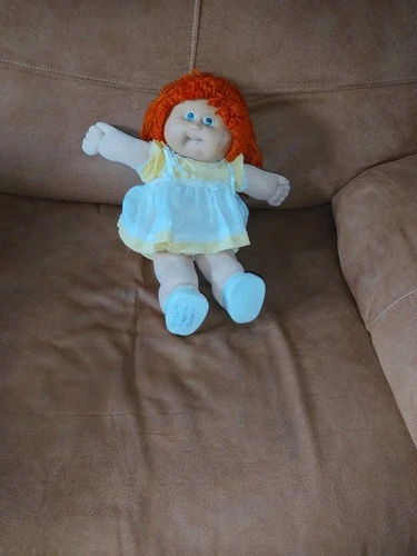 Cabbage Patch Doll, Vintage Xavier Roberts, 1985, Red Pony Tail, Blue Eyes Tooth