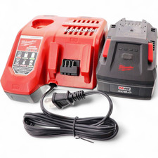 Milwaukee 48-59-1880 M18 REDLITHIUM HIGH OUTPUT XC8.0 Starter Kit 8 Ah 