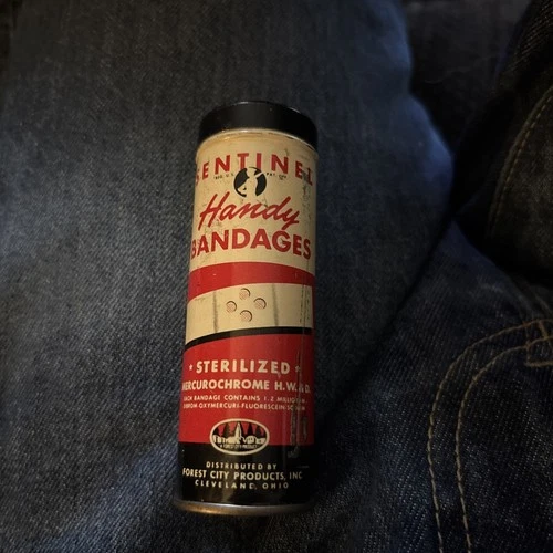 VINTAGE SENTINEL HANDY BANDAGES TIN 3bandages Left Mercurochrome 1940s