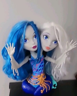 2014 Mattel Monster High Styling Head Peri And Pearl Serpentine Two Headed Girl
