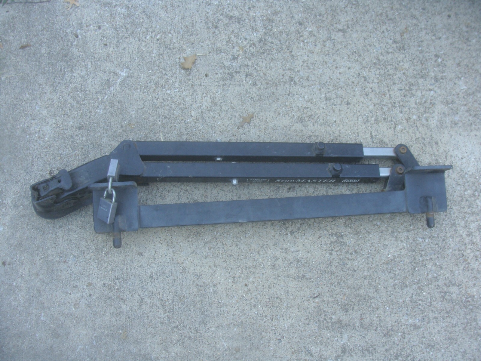 ROADMASTER STOWMASTER 5000 folding RV TOW BAR car towing used