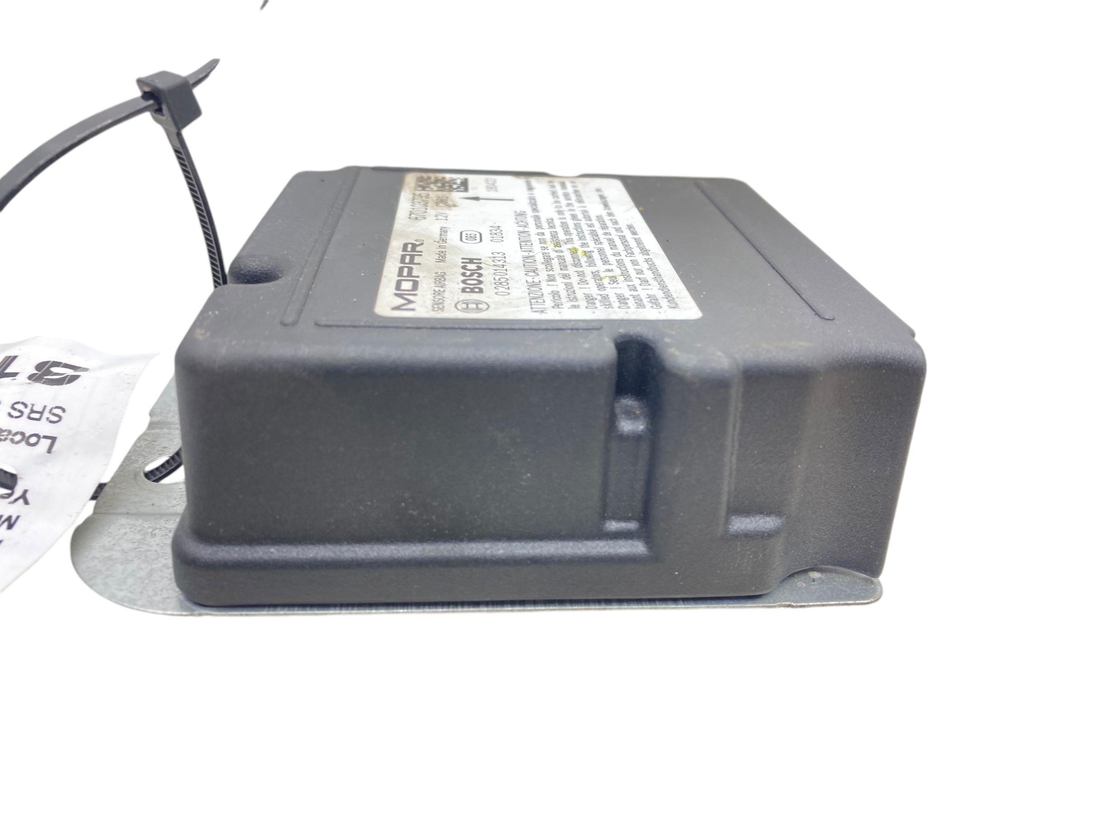 2017 - 2024 MASERATI LEVANTE M161 OEM SRS SAFETY RESTRAINT MODULE UNIT 670103795