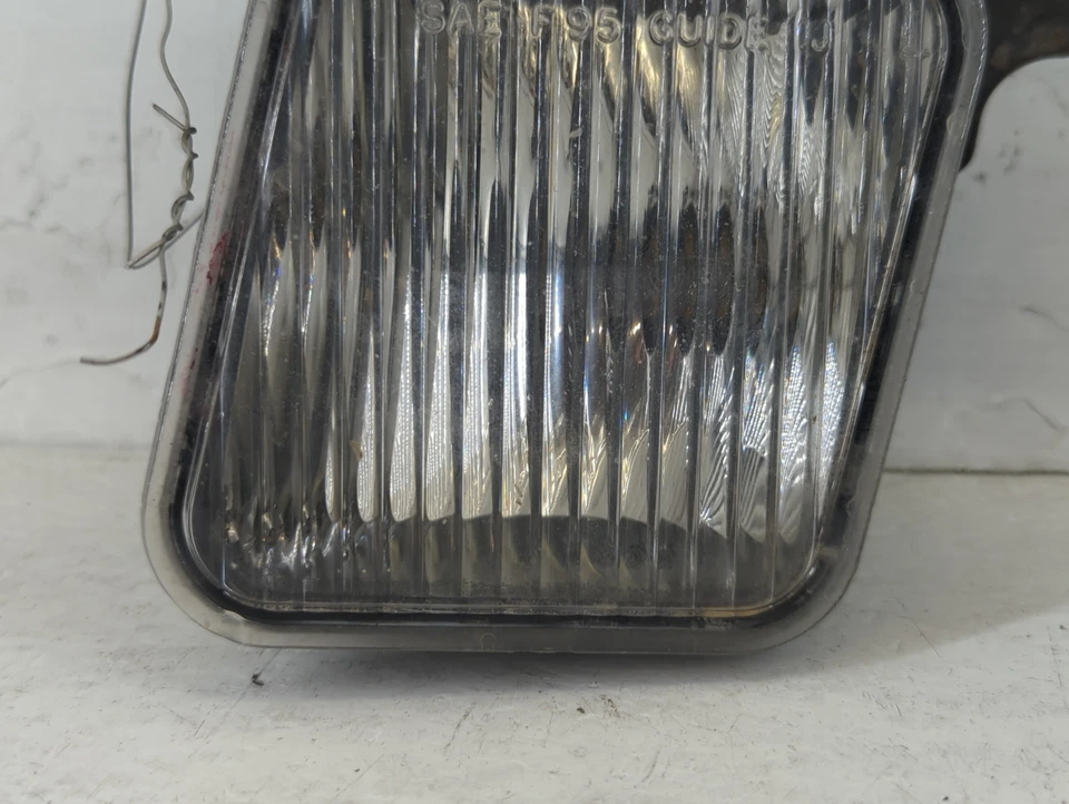 Lâmpada de neblina 1994-1997 Chevrolet S10 driver fabricante de equipamento original esquerdo VZA6G - Imagem 2 de 4