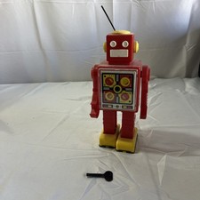 Vintage Rare Old RUSSIAN USSR Robot Space Toy Wind Up Soviet Union POGOT Key