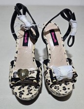 Vntg Betseyville Betsy Johnson Leopard Satin platform wedge Sandals Size 7