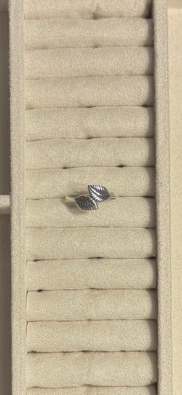 Solid 925 Sterling Silver Double Leaf Ring Size 7… - image 1