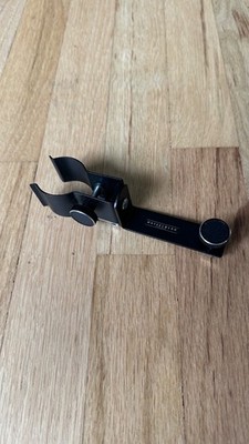 HASSELBLAD CAMERA 45039 ADJUSTABLE FLASH HOLDER. Great Condition.