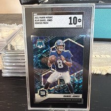 Daniel Jones 2021 Panini Mosaic #149 Genesis SGC 10 GEM MINT - Giants Colts