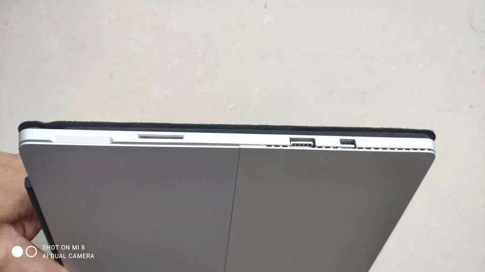 Microsoft Surface Pro 4 128GB, Wi-Fi, 12.3" - Silver - Image 3 of 4