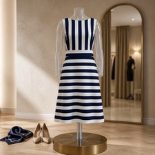 Ann Taylor Fit Flare Striped Round Neck Sleeveless Knee Dress, Size 4