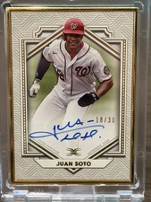 Juan Soto 2022 Topps Definitive Collection Auto Framed Gold /30 Nationals