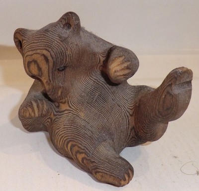 Kadian Crafts Kleiner Bär Grizzly Red Cedar Holz Handarbeit hand crafted Kanada
