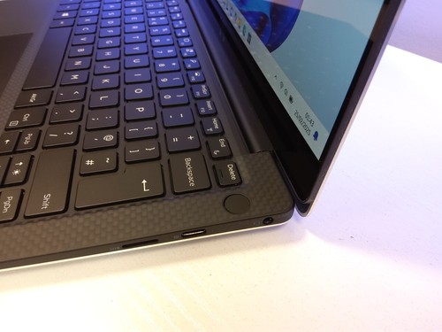 DELL XPS 13 9380 - INTEL I7 8565U - 1TB SSD 16GB RAM - WINDOWS 11 - NEW BATTERY - Picture 7 of 23