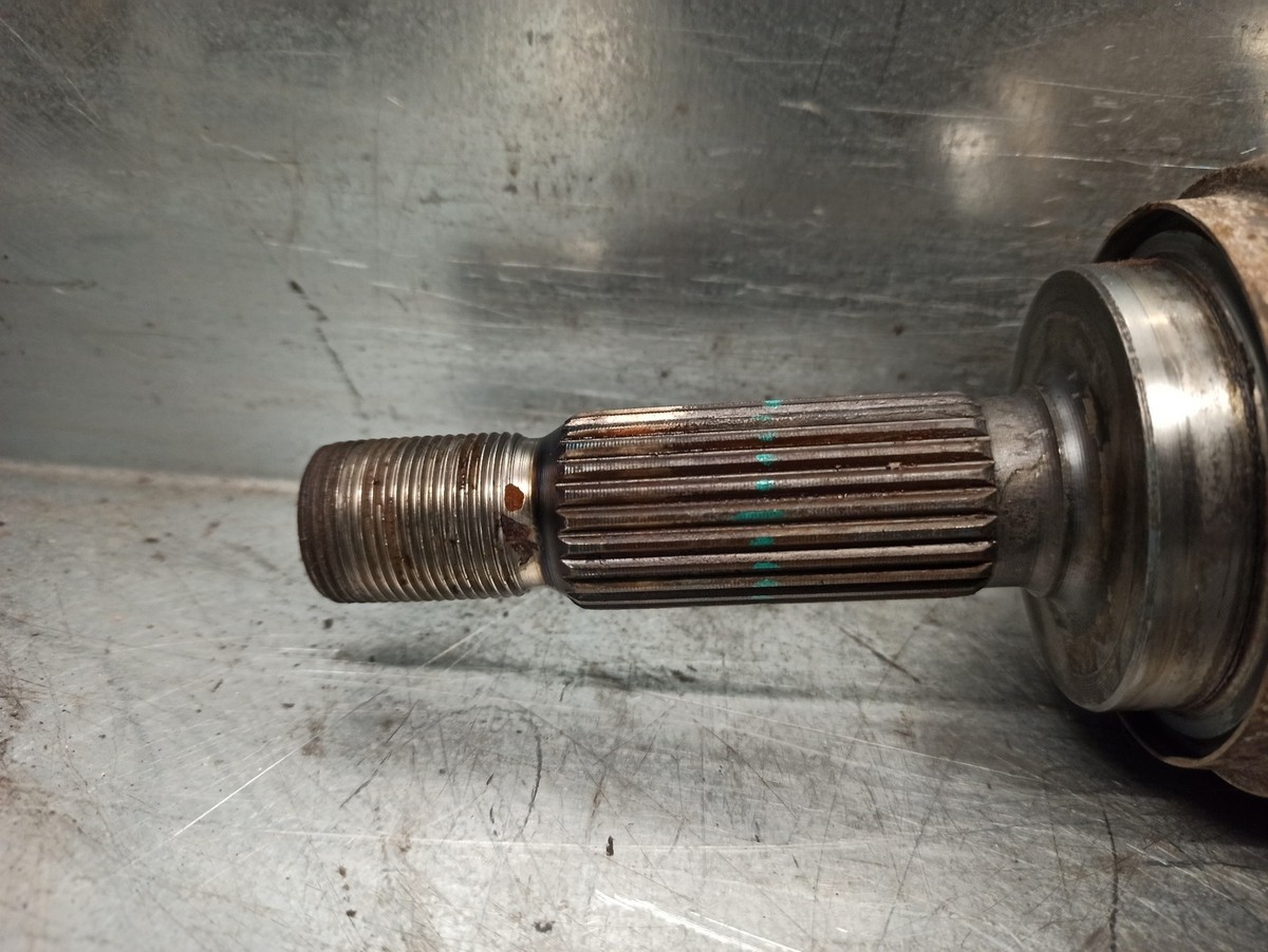MR336589 GETRIEBE VORNE RECHTS / 4238362 FÜR MITSUBISHI CARISMA 
