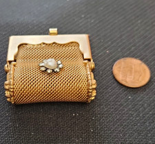 Vintage Gold Tone Metal Mesh Coin Purse Clutch with Decorative Clasp