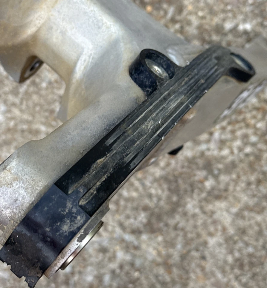 Brazo oscilante KX250F genuino OEM KAWASAKI KX 250 F 2013-2016 2014 2015 bonito Foto 3 de 4