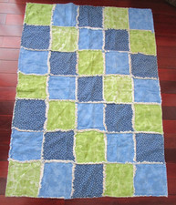 Vintage Handmade 2-sided PATCHWORK QUILT unusual stitched borders 53x37 MINT