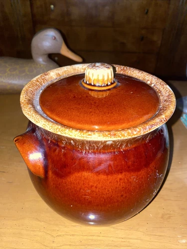 Hull 7” tall Oven Proof Pottery Brown Drip Glaze Bean Pot Cookie Jar With Lid
