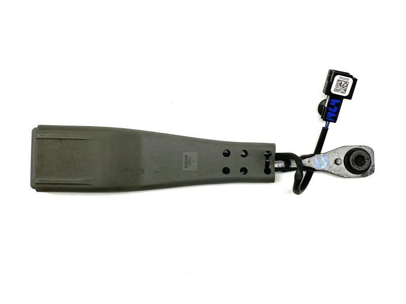 2014-2016 Chevrolet Malibu Left Driver Side Front Seat Belt Buckle 83212