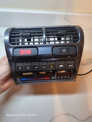 94-01 Integra Type R OEM climate control Carbon Fiber used