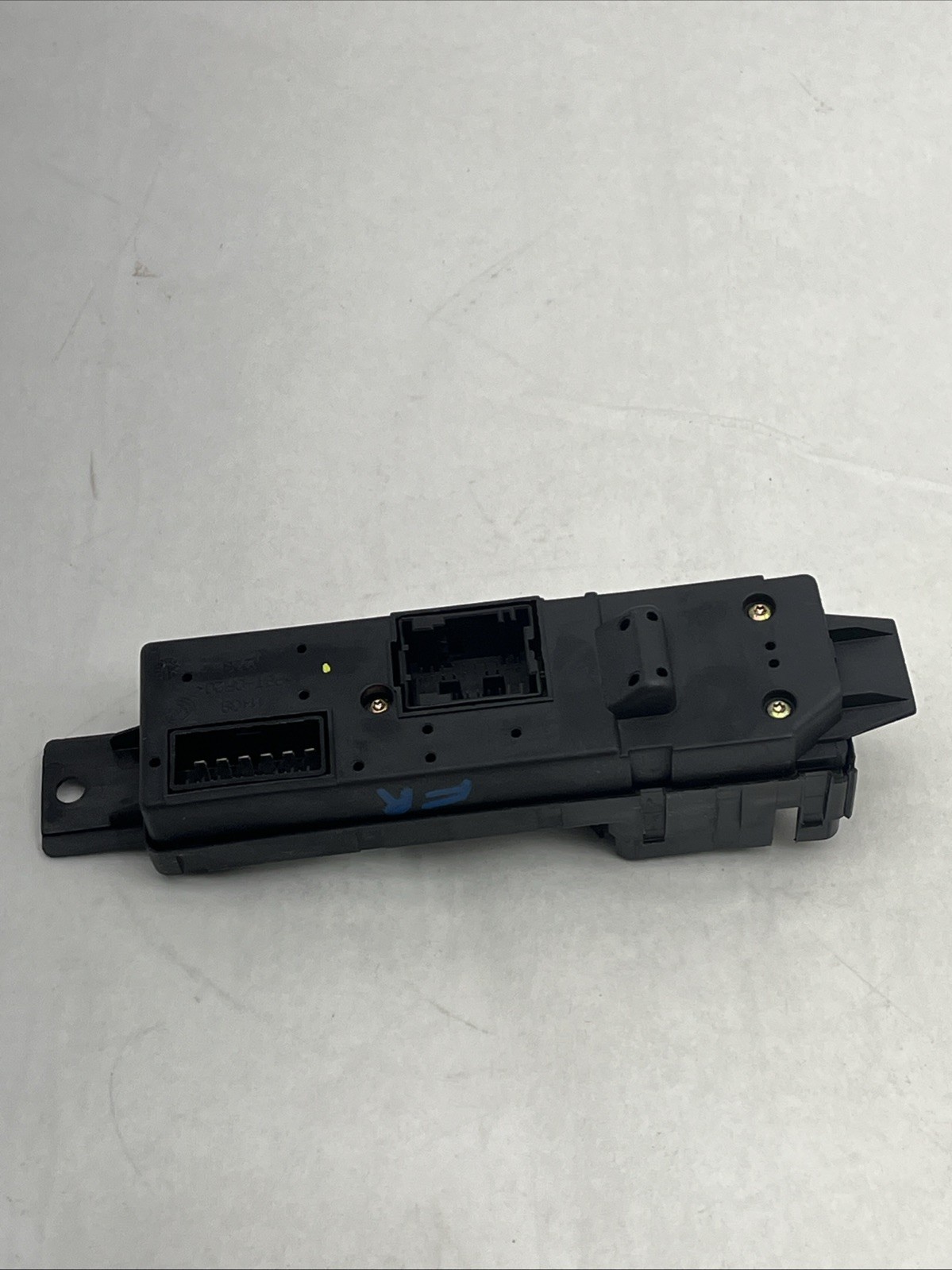 Maserati Quattroporte 2003-2013 Front Right Window switch