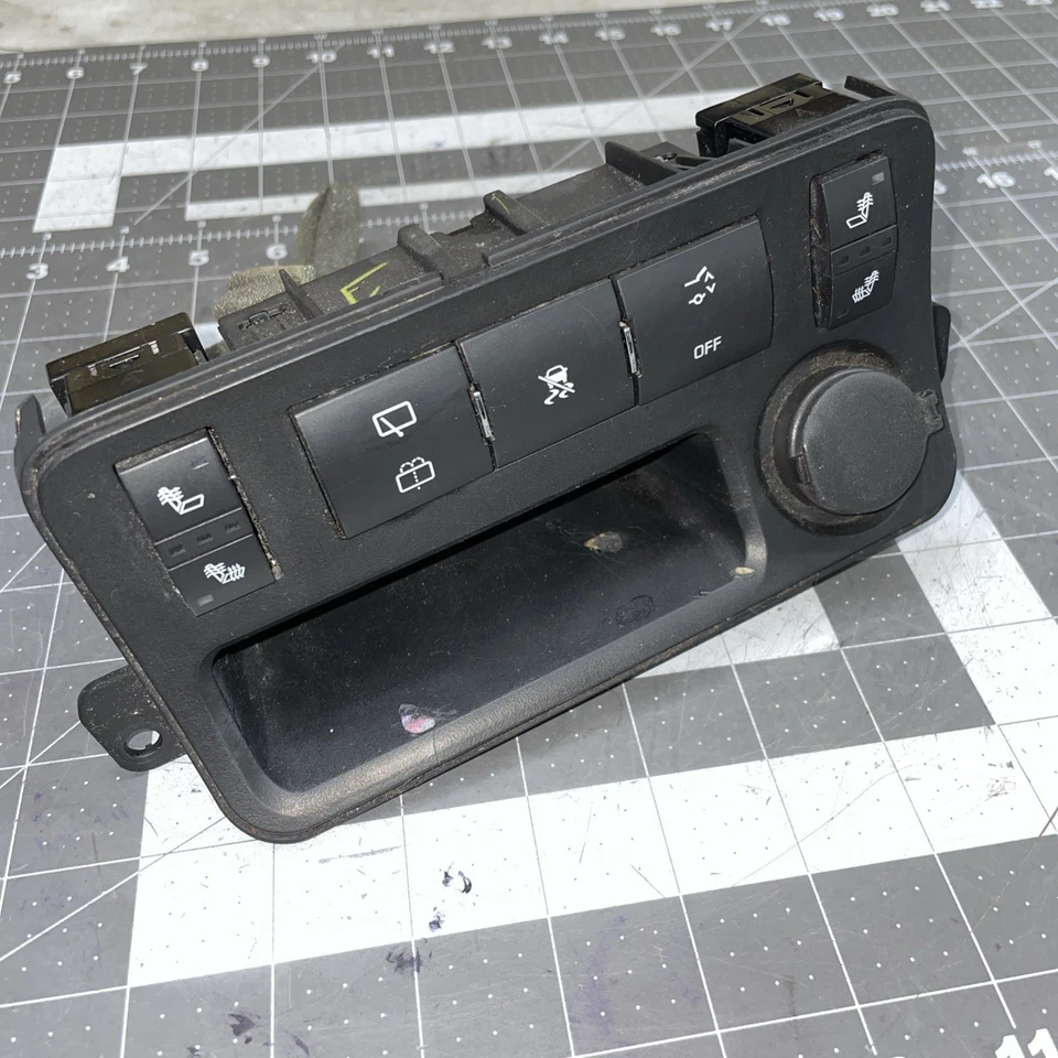 GMC Acadia 2007 2012 asiento térmico toma de corriente limpiaparabrisas interruptor bisel 25944078 sucio Foto 2 de 4