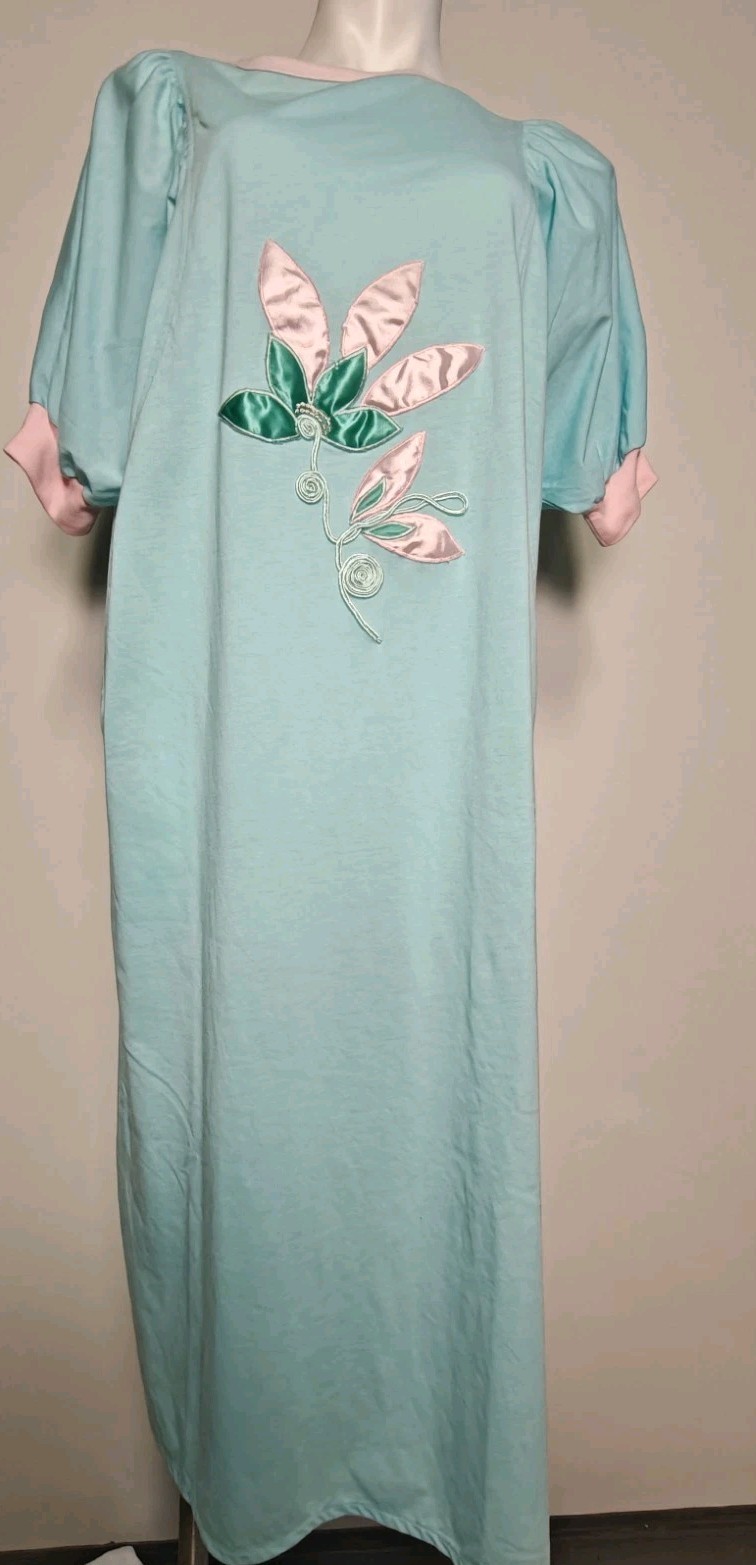 Vintage German Rare 80s' Miss Denise Nightgown Floral Applique Size 44/46 EVC 