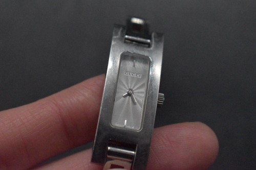 Gucci 3900L Watch White Dial Ladies Quartz Rectangle Vintage Swiss [N MINT] W112 - Picture 7 of 10