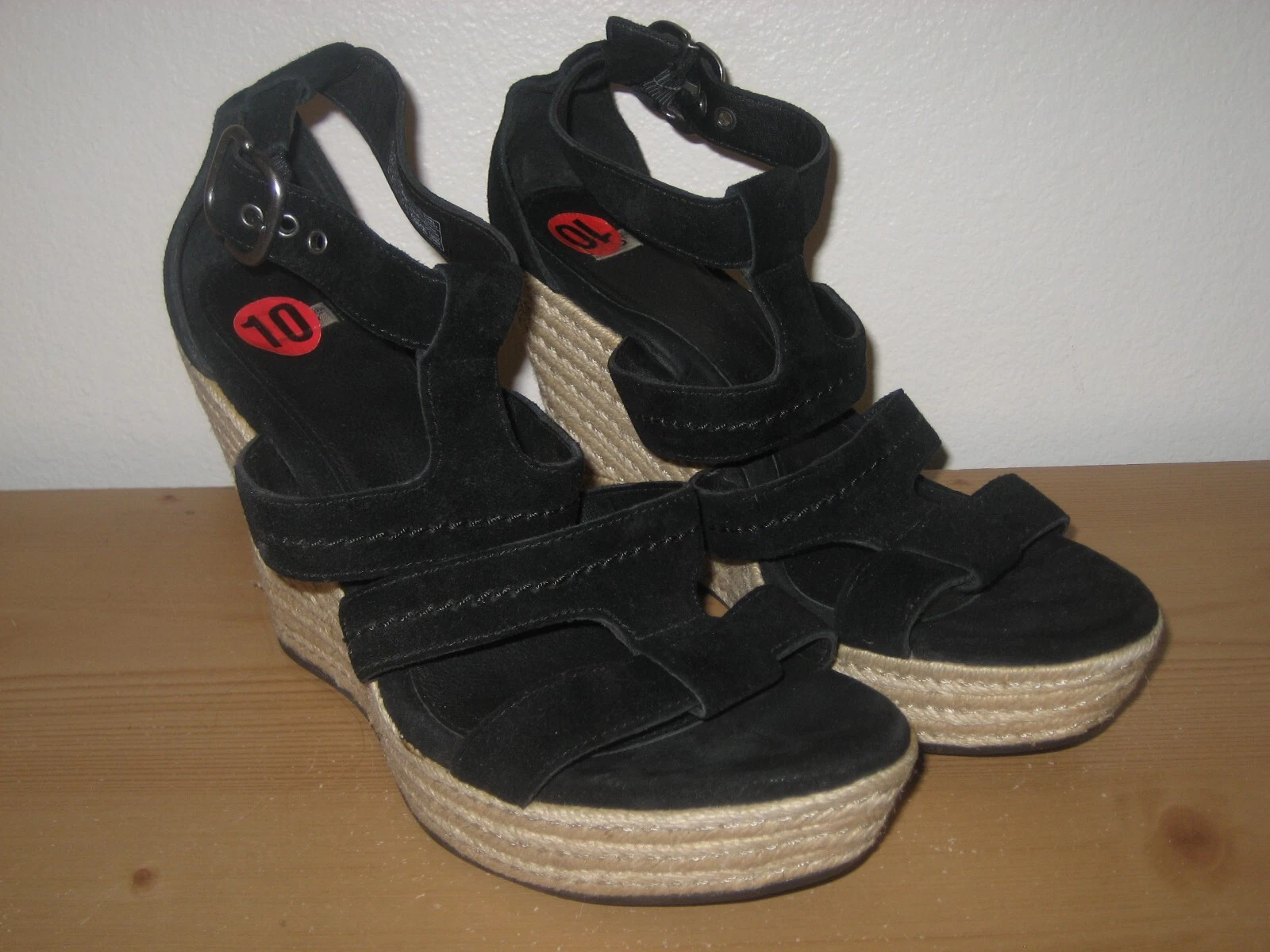 Nuovi sandali UGG Laurie platform juta zeppa fibbia nero scamosciato 10