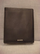 SKAGEN MEN'S NICOLAI BIFOLD BLACK LEATHER WALLET - BRAND NEW