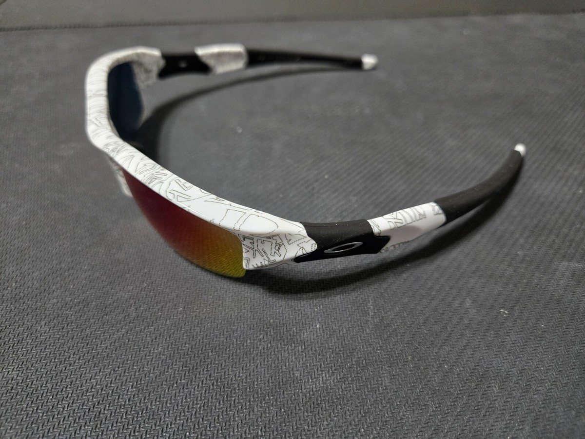 Rare Oakley Flak Jacket White Text Frame / Positive Red Iridium