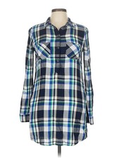 SO Women Blue Long Sleeve Button-Down Shirt M