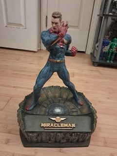 Miracleman Statue 2003 McFarlane Toys Cold Cast Resin Vintage Limited Edition