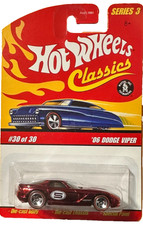 Hot Wheels 2006 Classics Series 3 #30 06 DODGE VIPER Red L0758
