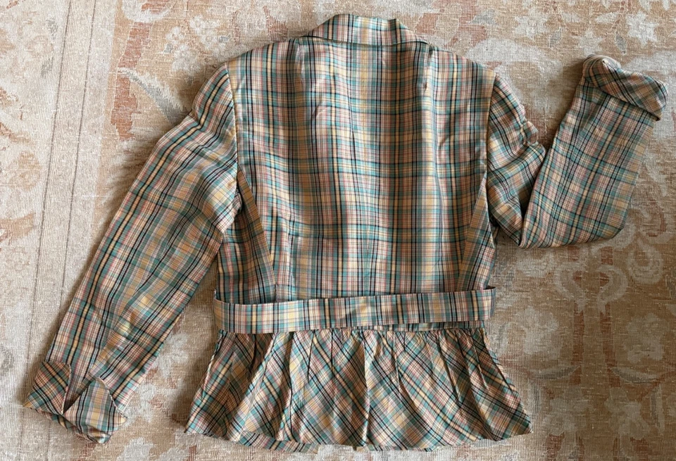 AKRIS PLAID BELTED JACKET 6 GREEN, YELLOW BLACK SILK - Image 3 of 4