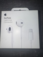 Apple EarPods Lightning Connector In Ear Canal A1748 New Sealed