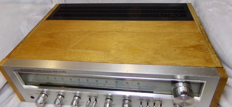Pioneer SX-650 Stereo Receiver - Image 2 of 4