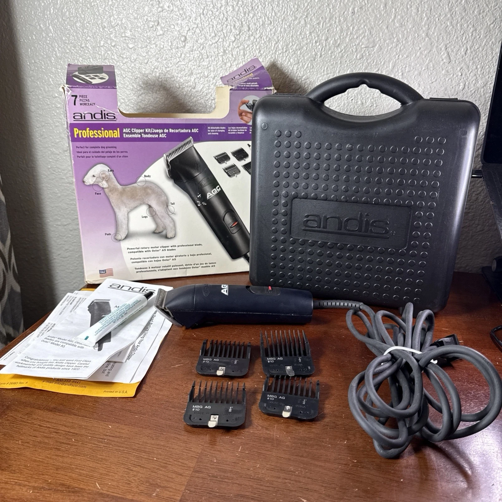 Andis ProClip AGC+ Professional Pet Clipper Blade #10, 4 Clips, Hard Case, Oil